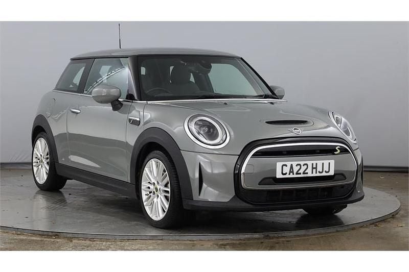 Moonwalk grey Used 2022 Mini Cooper S Level 2 Hatchback | £16,475 (Fair price) - Image 1/4