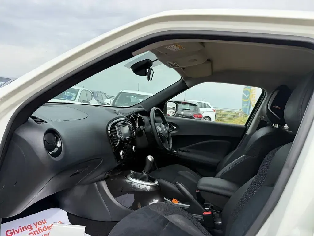 Used Nissan Juke 112 HP (82 kW) 2019 White SUV