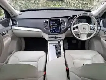 Used Volvo XC90 Momentum 235 HP (172 kW) 2017 Blue SUV