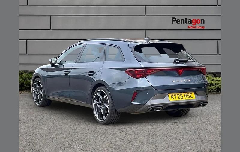Used Cupra Leon 150 HP (110 kW) 2025 Grey Estate