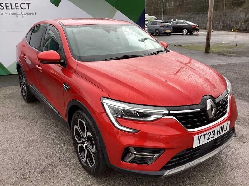 Used Renault Arkana Version S 2023 Red SUV
