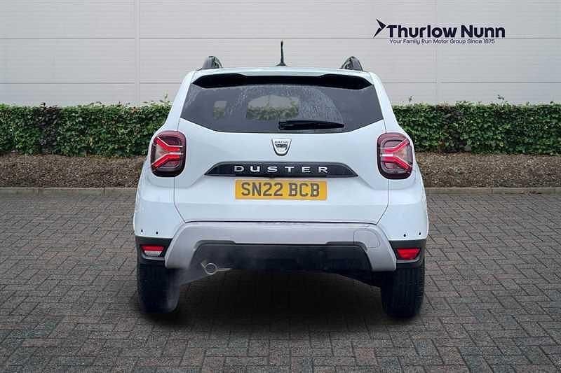 Used Dacia Duster Prestige 130 HP (95 kW) 2022 White SUV