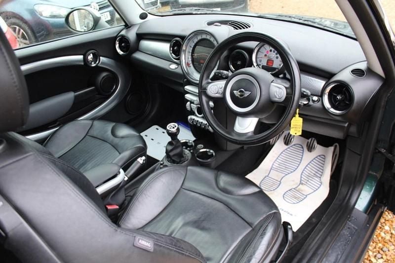 Used Mini Cooper Clubman 2008 Green Estate