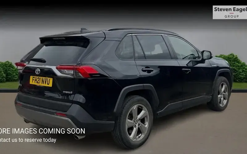Usado Toyota RAV4 Design 218 CV (160 kW) 2025 SUV