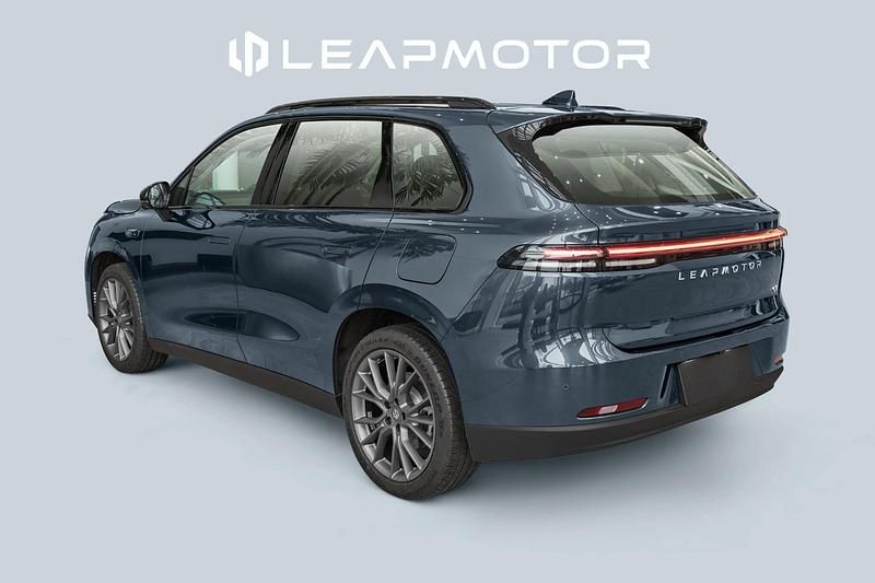 New Leapmotor C10 160 kW (218 HP) 2026 Canopy grey SUV