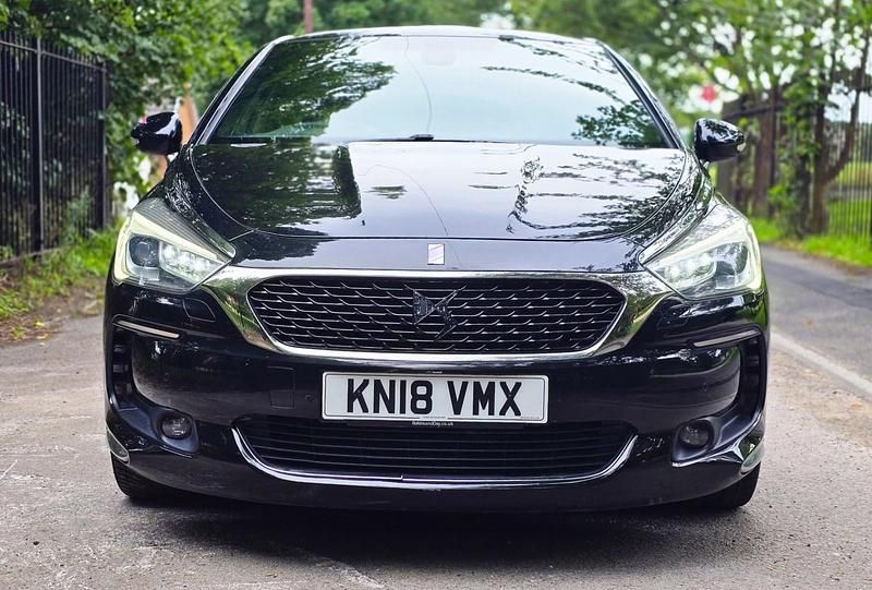 Used DS Automobiles DS5 Performance 180 HP (132 kW) 2018 Black Hatchback