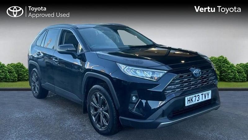 Used 2023 Toyota RAV4 Design Estate | £30,471 (Fair price) - Image 1/3