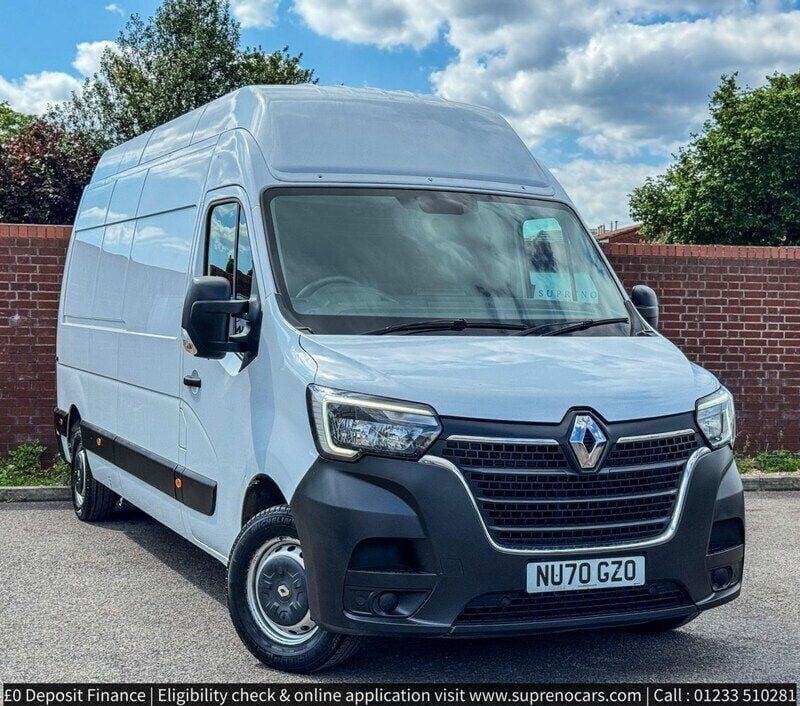 White Used 2020 Renault Master Business Van | £11,399 (Fair price) - Image 1/4