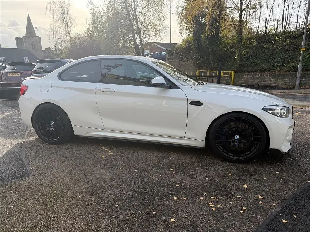 Begagnad BMW M2 Competition Edition 2018 Vit Sportkupé