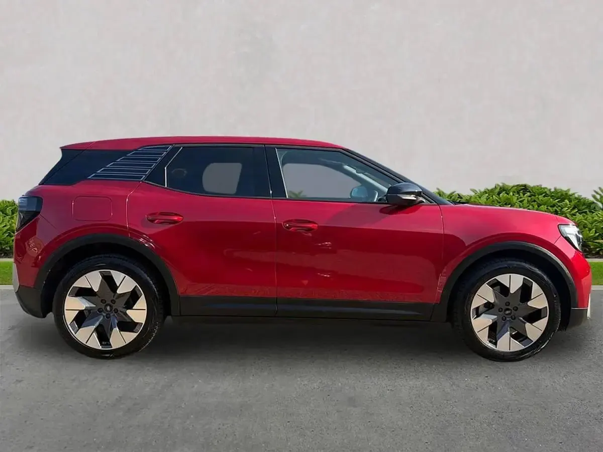 Used Ford Explorer Premium 210 kW (286 HP) 2025 Red SUV