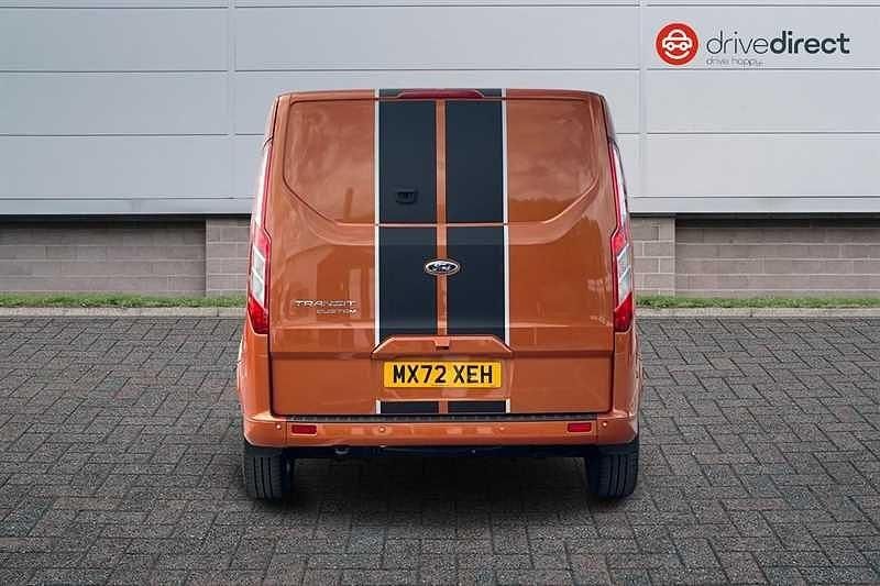 Used Ford Transit Custom Sport 170 HP (125 kW) 2022 Orange Van