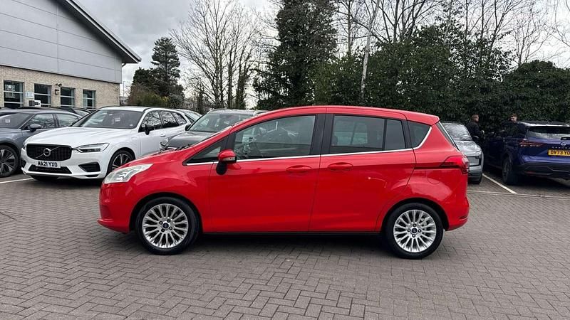Used Ford B-MAX Titanium 120 HP (88 kW) 2013 Red MPV