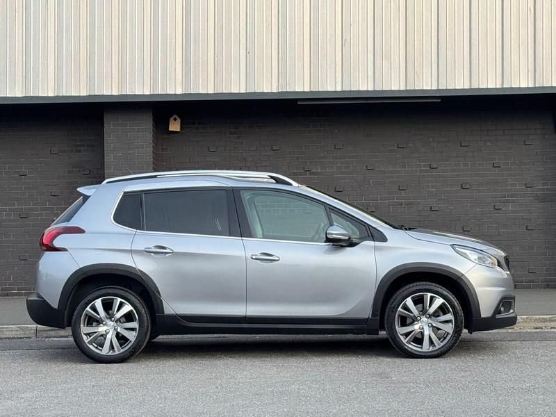 Second-hand Peugeot 2008 Allure 2018 Gri SUV