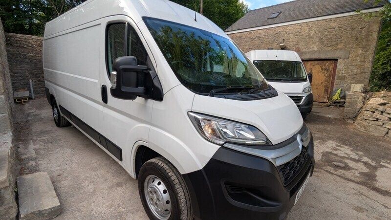 White Used 2020 Citroën Relay Van | £7,950 (Super price) - Image 1/4