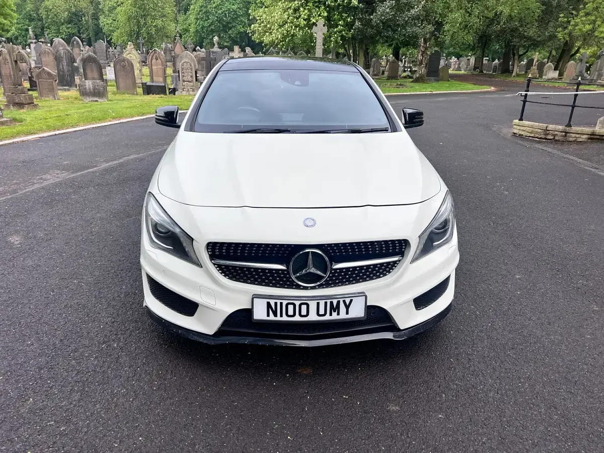 Used Mercedes CLA220 AMG 170 HP (125 kW) 2013 White Sedan