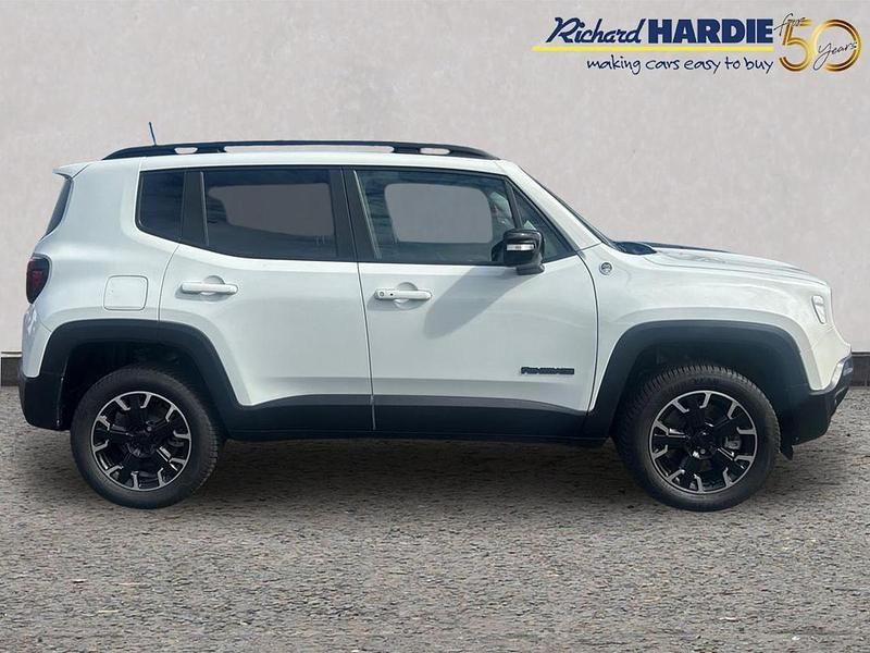 Used Jeep Renegade Trailhawk 237 HP (174 kW) 2024 White SUV