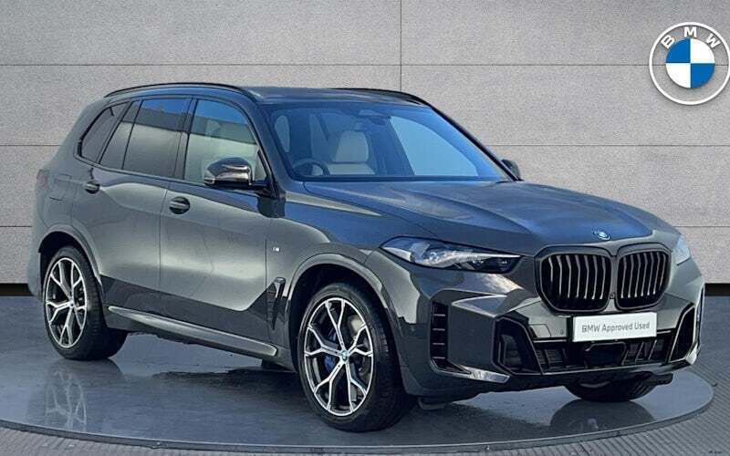Used 2025 BMW X5 M Sport SUV | £68,990 (Fair price) - Image 1/4
