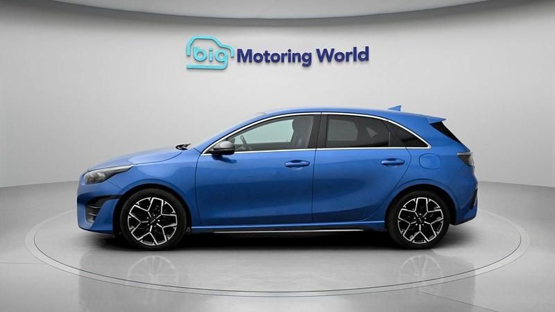 Used Kia Ceed GT-Line 160 HP (117 kW) 2023 Blue Hatchback