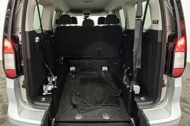 Used Ford Tourneo Connect Titanium 2023 MPV