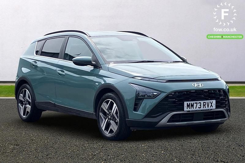 Green Used 2023 Hyundai Bayon Premium SUV | £16,199 (Fair price) - Image 1/4