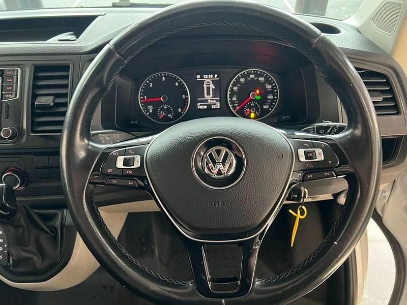 Begagnad VW Transporter Highline 2019 Silver Van