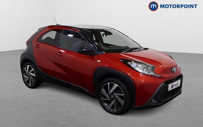 Used 2025 Toyota Aygo Hatchback | £12,049 (Good price) - Image 1/4