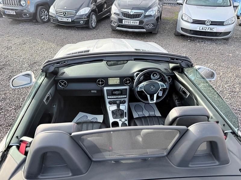 Used Mercedes SLK200 AMG 184 HP (135 kW) 2012 Silver Cabriolet
