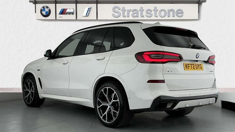 Used BMW X5 M Sport 389 HP (286 kW) 2022 White SUV