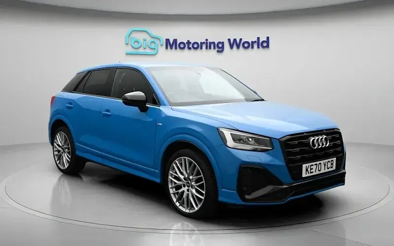 Käytetty Audi Q2 Black Edition 150 HP (110 kW) 2026 Katumaasturi
