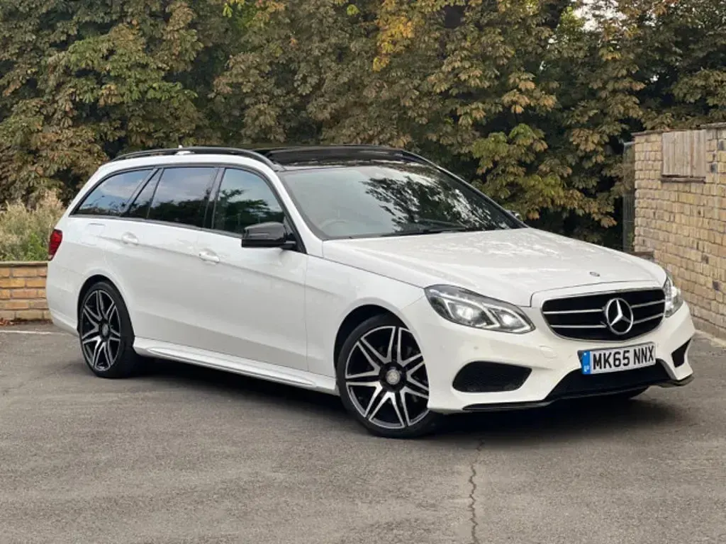 Used Mercedes E220 Premium 2015 White Estate