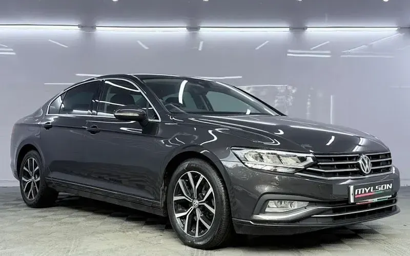 Used VW Passat SEL 120 HP (88 kW) 2020 Sedan