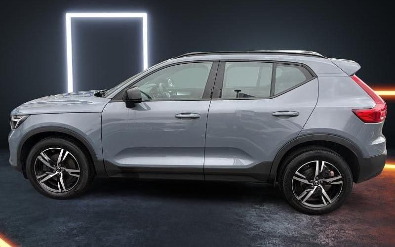 Begagnad Volvo XC40 Plus 163 HK (119 kW) 2026 SUV