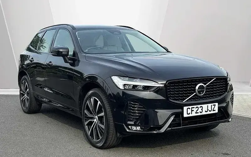 Used Volvo XC60 Plus 197 HP (144 kW) 2023 SUV