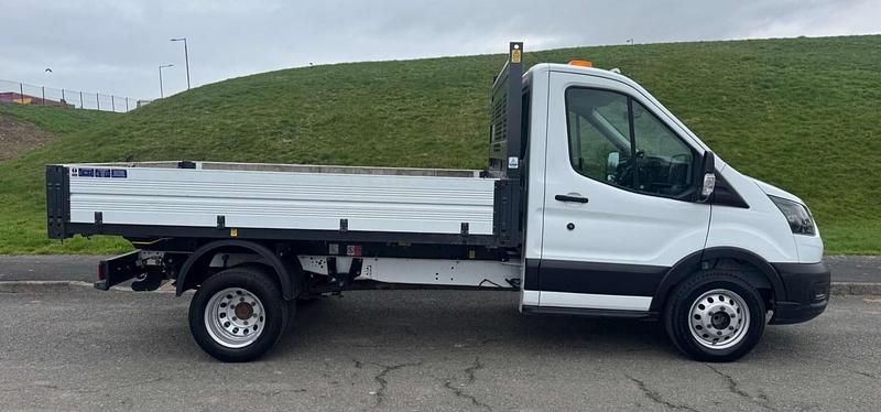 Begagnad Ford Transit 2022 Vit Cab