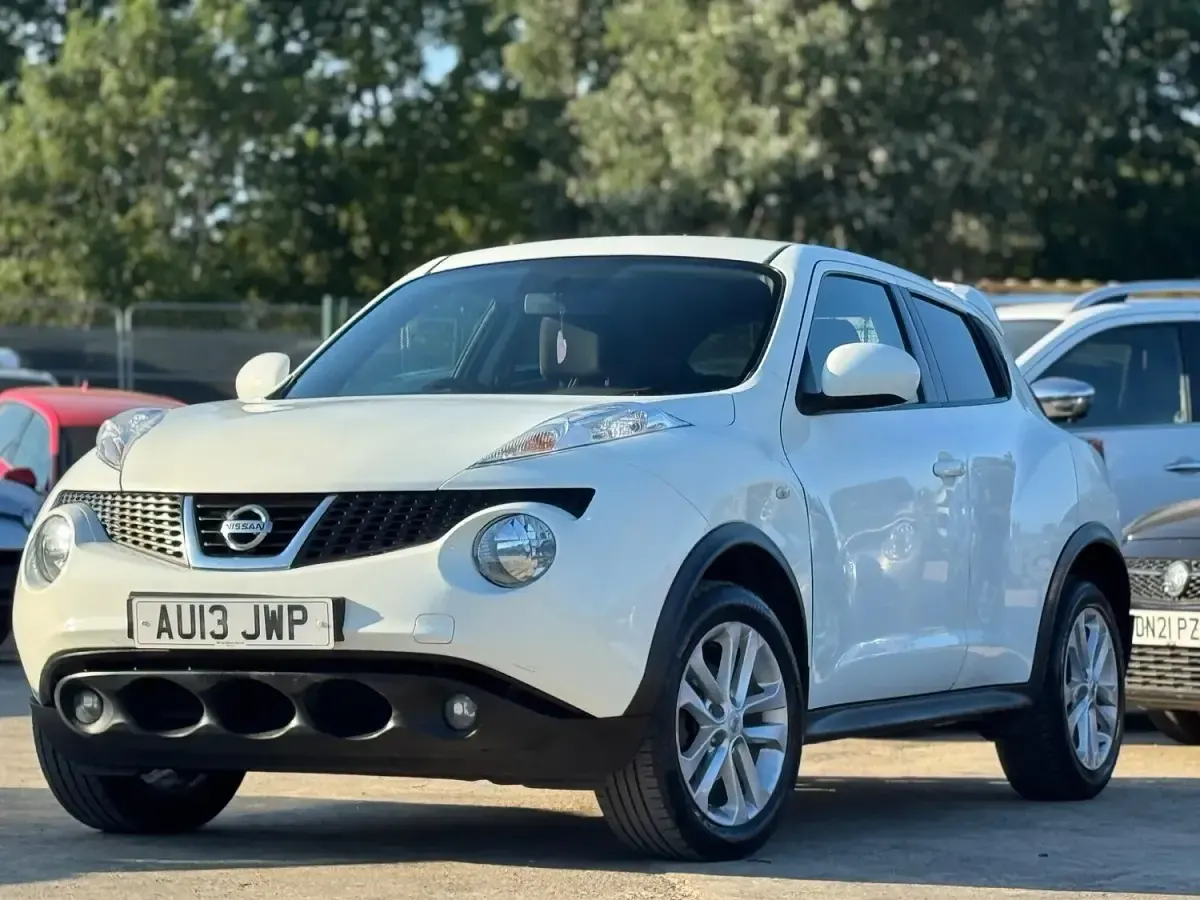 Used Nissan Juke Acenta 117 HP (86 kW) 2013 White SUV
