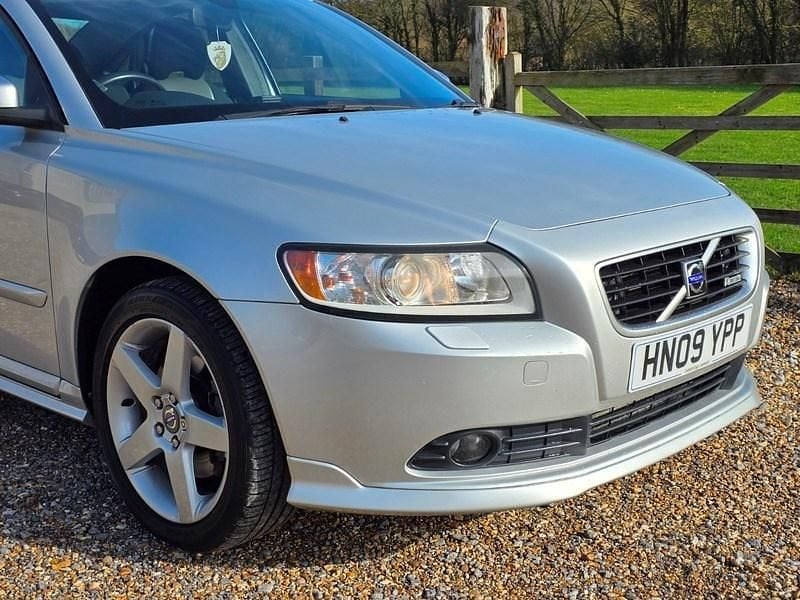 Used Volvo S40 R-Design 2009 Silver Sedan