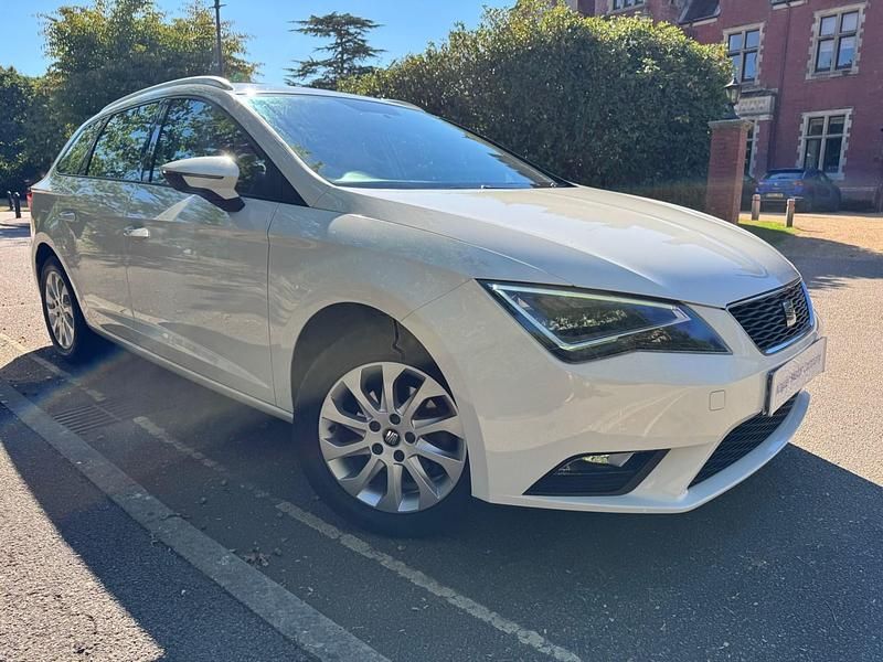 Nevadar white Used 2015 Seat Leon Sport Estate | £8,800 (Fair price) - Image 1/4