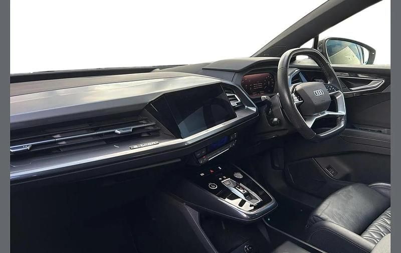 Used Audi Q4 Sportback e-tron Advanced Plus 125 kW (170 HP) 2022 Blue SUV