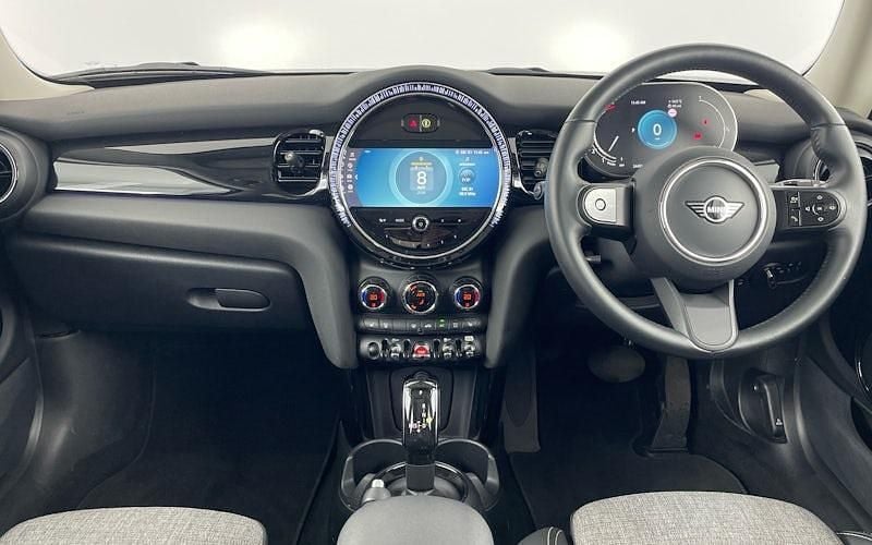 Used Mini Cooper Classic 136 HP (100 kW) 2022 Black Hatchback