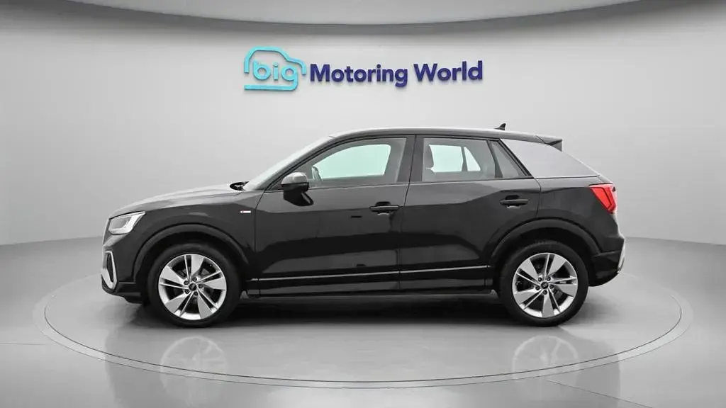 Used Audi Q2 S-Line 150 HP (110 kW) 2023 Black SUV