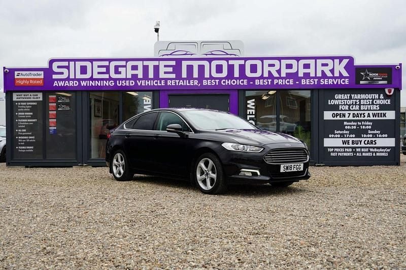 Black Used 2018 Ford Mondeo Titanium Hatchback | £8,625 (Fair price) - Image 1/1