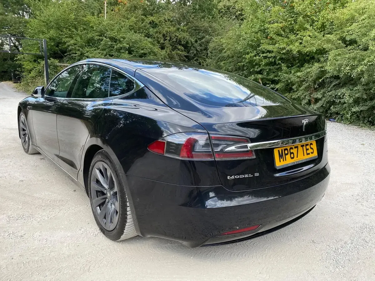 Used Tesla Model S 241 kW (328 HP) 2017 Black Hatchback