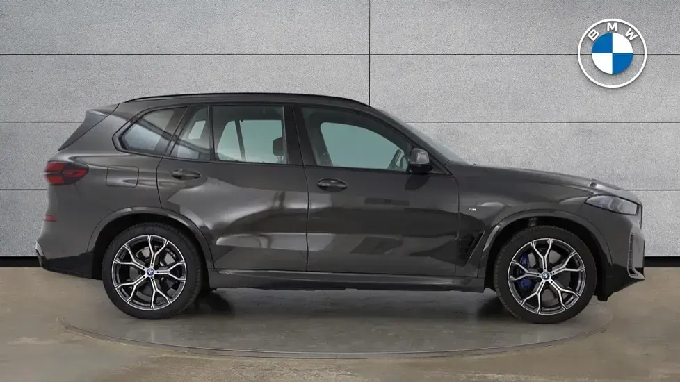 Used BMW X5 M Sport 482 HP (354 kW) 2025 Grey SUV