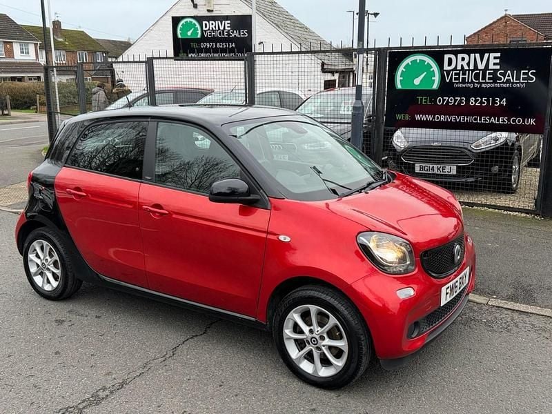 Used Smart ForFour Passion 2016 Red Hatchback