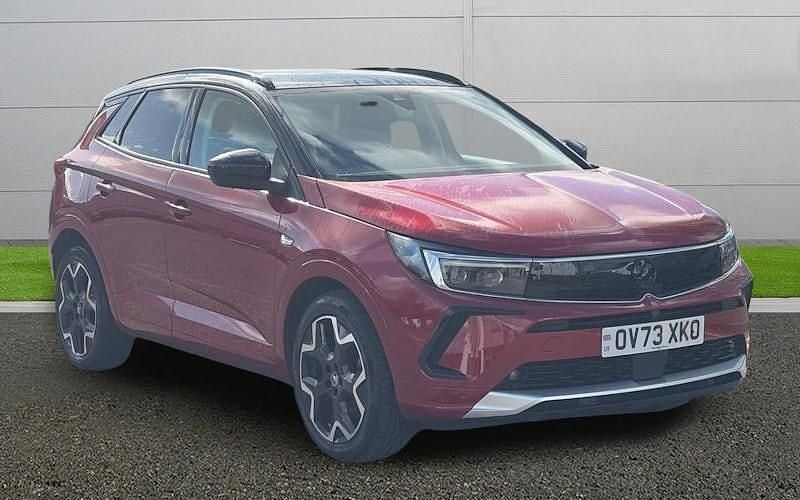 Second-hand Vauxhall Grandland X Ultimate 131 CP (96 kW) 2023 SUV