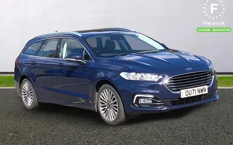 Begagnad Ford Mondeo Titanium 188 HK (138 kW) 2021 Kombi
