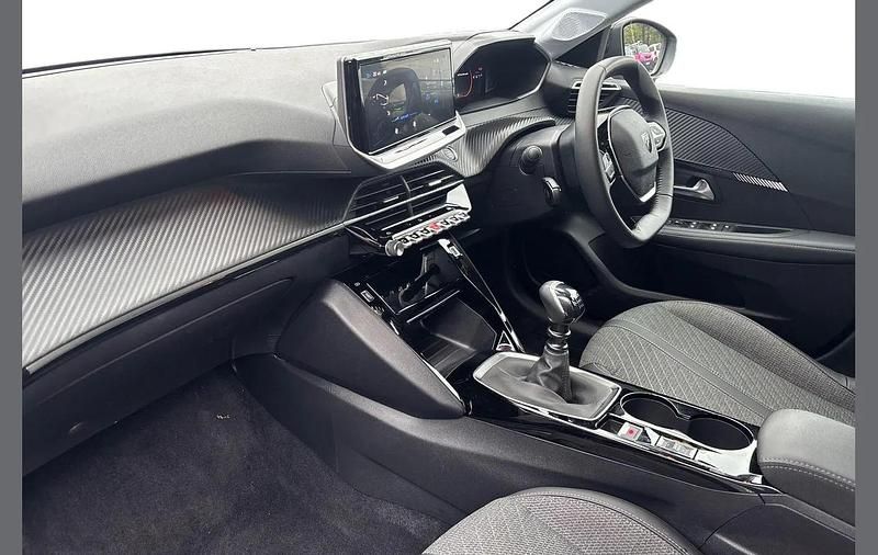 Used Peugeot 208 Allure 101 HP (74 kW) 2025 Grey Hatchback