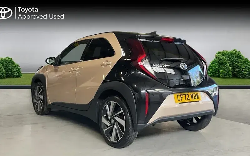 Used Toyota Aygo X 72 HP (52 kW) 2025 SUV