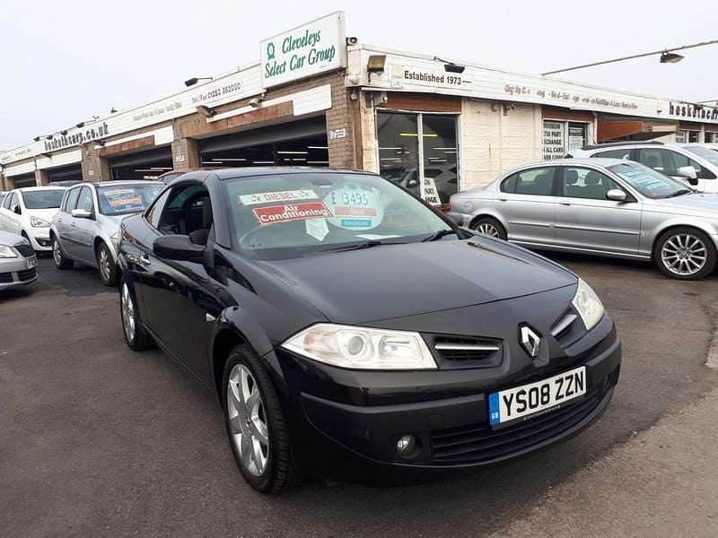 Used Renault Mégane Cabriolet Dynamique 106 HP (77 kW) 2008 Black Cabriolet