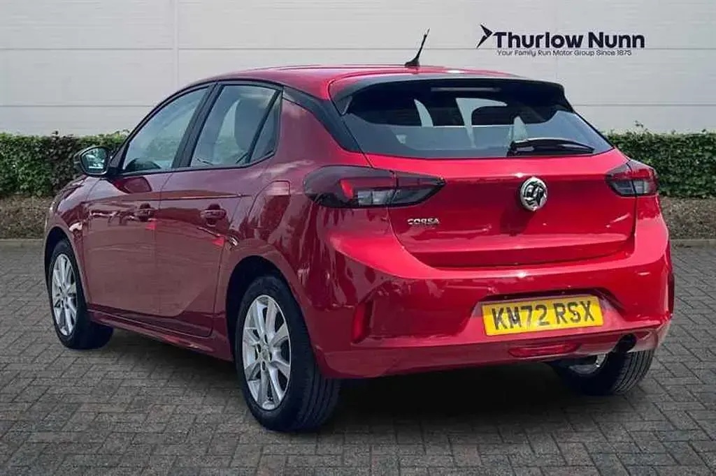 Used Vauxhall Corsa Design Edition 75 HP (55 kW) 2022 Crimson red Hatchback